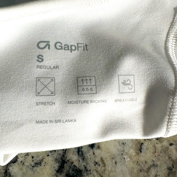 GAP GapFit Eclipse Low Support camisole/sports bra - Picture 6 of 7